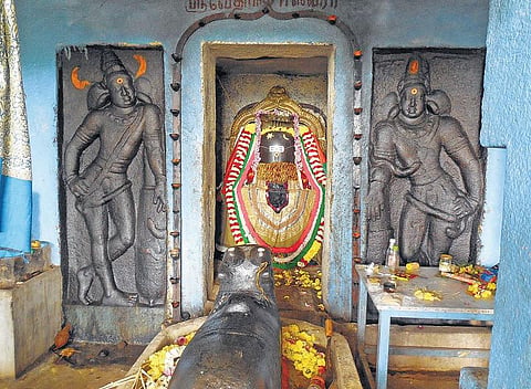 விசித்திர குகைக் கோயில்