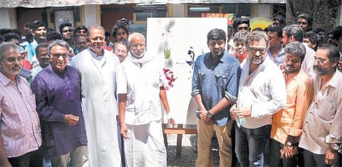 இளையராஜாவின் இசைக்கு ஏற்றவாறு ஓவியம் வரையும் நிகழ்ச்சி: சென்னையில் தொடங்கியது
