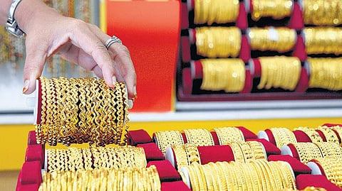 தங்கம் விலை பவுனுக்கு ரூ.800 உயர்ந்தது