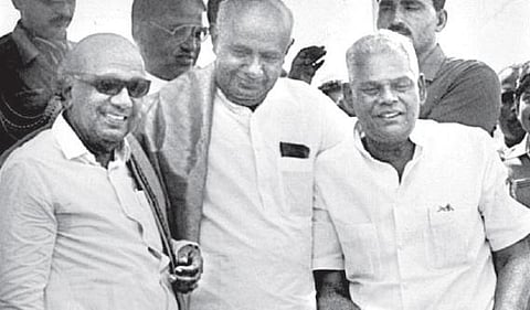 தேர்தல்.. கொள்கை.. கூட்டணி!- நீடித்த நிலையான ஆட்சி கோஷம்!