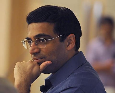 உலக செஸ் சாம்பியன்ஷிப் போட்டி : மேக்னஸ் கார்ல்சனுடன் மோதுகிறார் கர்ஜாகின் - வாய்ப்பை இழந்தார் ஆனந்த்