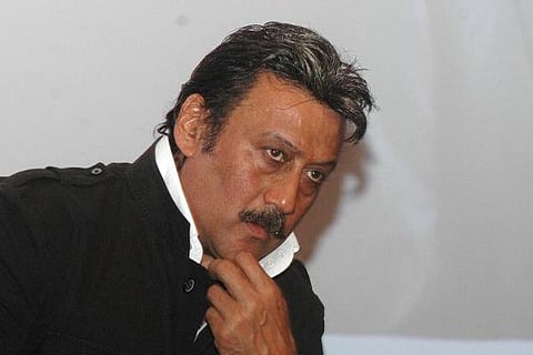 மாயவன் வில்லனாக ஜாக்கி ஷெராஃப் ஒப்பந்தம்