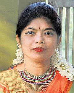 இப்போது படிப்பதும், எழுதுவதும் - கவிஞர் திலகபாமா