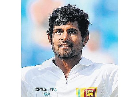 பந்து தாக்கி இலங்கை வீரர் காயம்