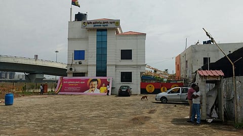 கடும் பின்னடைவால் வெறிச்சோடியது தேமுதிக அலுவலகம்