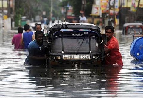 மழை வெள்ளத்தால் பாதிக்கப்பட்ட இலங்கைக்கு சர்வதேச உதவிகள் குவிகின்றன: பலி 71 ஆக உயர்வு