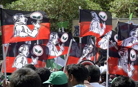 நெல்லை தனித் தொகுதிகளில் ஆதிக்கம் செலுத்தும் அதிமுக