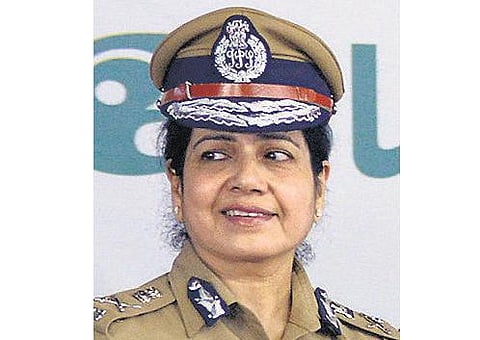 ஐபிஎஸ் அதிகாரி அர்ச்சனா ராமசுந்தரம் மீது தமிழக அரசு எடுத்த நடவடிக்கைகள் ரத்து: மத்திய நிர்வாக தீர்ப்பாயம் உத்தரவு