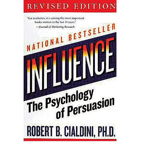 வணிக நூலகம்: நீ, நான் உளவியலின் ஆறு கோட்பாடுகள்