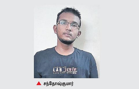 முடி மாற்று சிகிச்சை மேற்கொண்டதால் இறந்த திருச்சி பயிற்சி மருத்துவரின் உடல் தோண்டியெடுப்பு