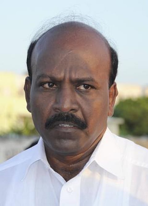 மழைக் காலங்களில் அவதிப்படும் லட்சக்கணக்கான மக்கள்: அடையாற்றின் இருபுறமும் தடுப்பு சுவர் அமைக்கப்படுமா? - தலைமை செயலாளரை சந்திக்க திமுக எல்எல்ஏ திட்டம்