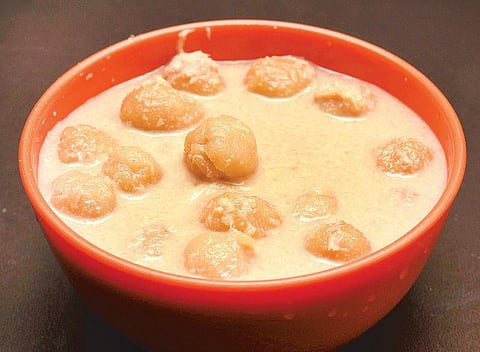 பால் கொழுக்கட்டை
