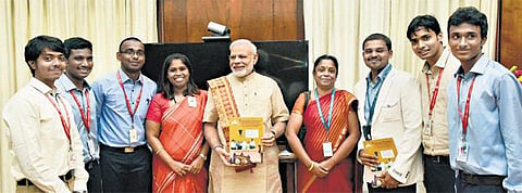 செயற்கைக் கோளை உருவாக்கிய சத்யபாமா பல்கலை. மாணவர்களுக்கு பிரதமர் நரேந்திர மோடி பாராட்டு