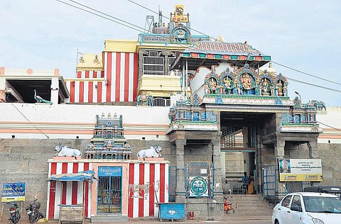 க்ஷேத்ர தரிசனம்: ஸ்ரீ ஸ்வாமிநாத ஸ்வாமி திருக்கோயில்- சிறு குன்றின் மீது அழகன்