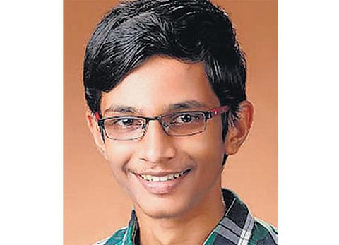 மீனவர் பாதுகாப்புக்கு நவீன கருவி கண்டுபிடிப்பு: சென்னை பள்ளி மாணவருக்கு கூகுள் விருது