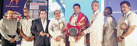 நவீன தொழில்நுட்பத்தில் புதிய தொழில்களை தொடங்க வேண்டும்: இளைஞர்களுக்கு ஜெம் ஆர்.வீரமணி வேண்டுகோள்