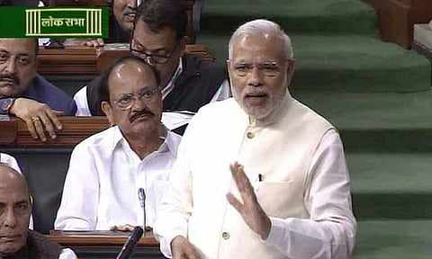 எதிர்க்கட்சிகள் வலியுறுத்திய திருத்தங்களுடன் மக்களவையில் ஜிஎஸ்டி மசோதா நிறைவேறியது: 443 உறுப்பினர்கள் ஆதரவு