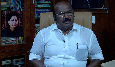 இலங்கை அரசு கைப்பற்றிய படகுகளை மீட்க நடவடிக்கை: அமைச்சர் டி.ஜெயக்குமார் தகவல்