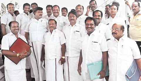 செம்மொழி மாநாடு குறித்த அமைச்சர் பேச்சுக்கு எதிர்ப்பு: திமுக, காங்கிரஸ், முஸ்லிம் லீக் வெளிநடப்பு
