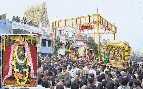 சங்கரன்கோவிலில் ஆடித் தபசு: ஆயிரக்கணக்கான பக்தர்கள் தரிசனம்