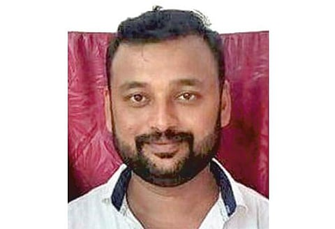மாடுகளை ஏற்றிச் சென்றதால் அடித்துக் கொல்லப்பட்டவருக்கு சாகும் தருவாயிலும் தண்ணீர் தராத கொடூரம்: காயமடைந்தவர் கதறல்
