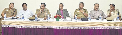 பெண்களுக்கு எதிரான குற்ற வழக்குகளில் தனி கவனம் செலுத்த வேண்டும்: காவல், நீதித்துறையினர் கலந்தாய்வு கூட்டத்தில் அறிவுரை
