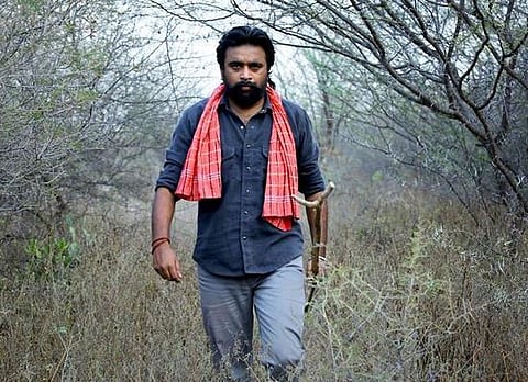 முதல் பார்வை: கிடாரி - இது ரத்த பூமி!
