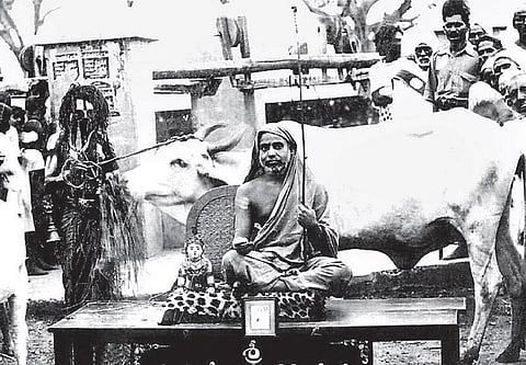 தெய்வத்தின் குரல்: பசு பாதுகாப்பு ஒவ்வொருவரின் பிறவிக் கடமை