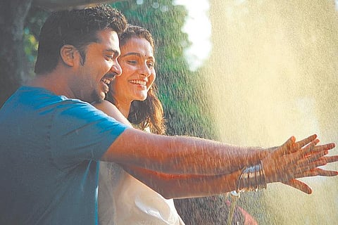 மாயப் பெட்டி: அதிரவைத்த சிம்பு!