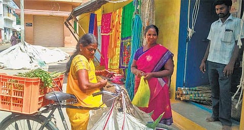மாரியப்பனுக்கு குவியும் வாழ்த்துகள்! - பயிற்சியாளர்கள், மாணவர்கள் மகிழ்ச்சி