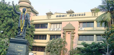 உள்ளாட்சித் தேர்தல் குறித்து திமுக மாவட்ட செயலாளர்கள் இன்று ஆலோசனை