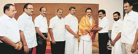 திமுக அணியில் இணைய கொமதேக விருப்பம்: மு.க.ஸ்டாலினுடன் ஈஸ்வரன் சந்திப்பு