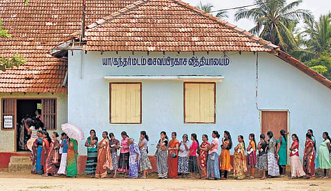 இலங்கைத் தமிழர் வாழ்வில் என்று ஒளி வரும்?