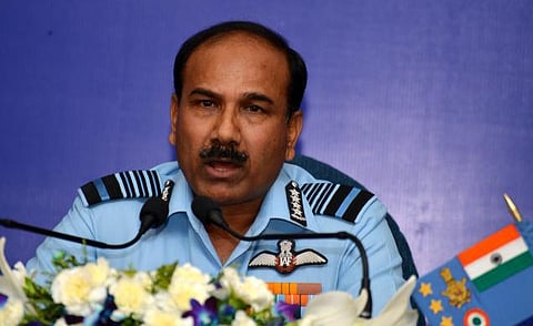 எந்த சவாலுக்கும் பதிலடி கொடுக்க தயார் நிலையில் விமானப் படை வீரர்கள்: விமானப் படை தலைமை மார்ஷல் தகவல்