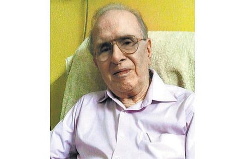 ஏழை நோயாளிகளுக்கு அன்போடு சிகிச்சை அளிப்பதுதான் மருத்துவம்: மூத்த டாக்டர் கே.வி.திருவேங்கடம் அறிவுரை