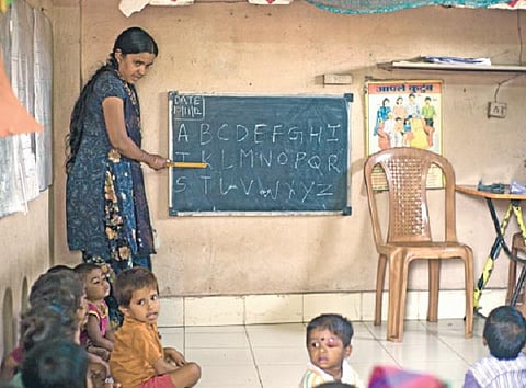 புன்னகையும் பொறுமையும் என்ன விலை?