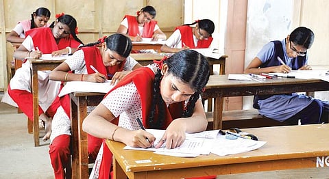 பிளஸ் டூ கணிதத் தேர்வுக்குத் தயாரா? - சதம் முதல் பாஸ் வரை