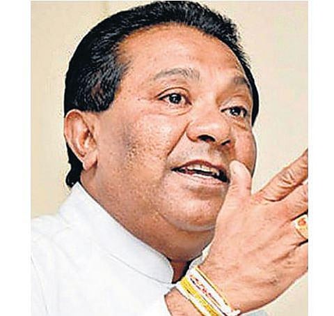 ராணுவ புரட்சி ஏற்பட்டால் இந்தியா முறியடிக்கும்: அமைச்சர் திஸ்ஸநாயகே உறுதி
