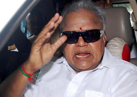 நடந்தது பொதுக்குழுவே அல்ல: ராதாரவி காட்டம்