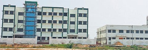கேளம்பாக்கம், படப்பை அருகே கட்டுமான தொழிலாளர்களுக்கான குடியிருப்பு பணிகள் விரைவில் நிறைவு