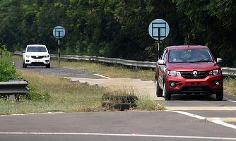 ரெனால்ட் நிசான் சென்னை ஆலையில் உற்பத்தியை குறைக்க திட்டம்