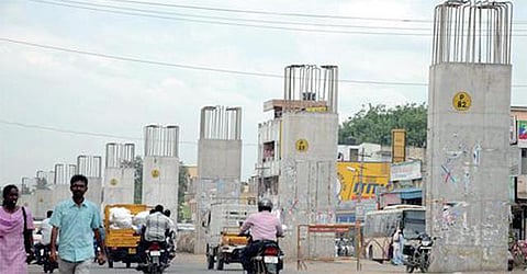 துறைமுகம் - மதுரவாயல் பறக்கும் சாலை திட்டம்: மாற்றங்களை செய்து நிறைவேற்ற தமிழக அரசு பரிந்துரை - சிறப்பு நிபுணர் குழு அமைக்கப்படுவதாக மத்திய அமைச்சர் தகவல்
