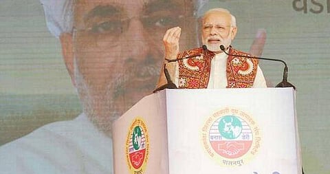 மக்களவையில் பேச அனுமதிக்கப்படாததால் மக்கள் மன்றத்தில் பேசுகிறேன்: மோடி