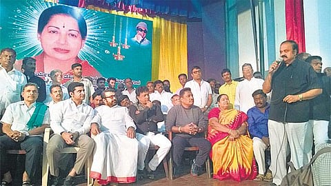 ஜெயலலிதாவுக்கு கர்நாடக அமைச்சர் புகழஞ்சலி