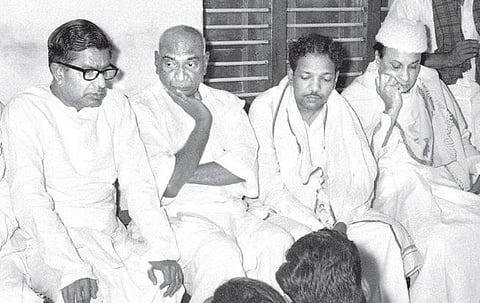 அரசியல் நாகரிகம் முளைக்கிறதா, மீண்டும் தழைக்கிறதா?