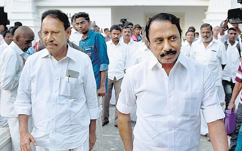 அடுத்த பொதுச்செயலாளர் யார்?- அதிமுக பொதுக்குழு 29-ம் தேதி கூடுகிறது