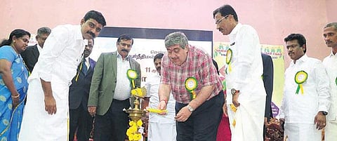 வறட்சியில் வாடும் விவசாயிகளுக்கு வழக்கறிஞர்கள் மனமுவந்து உதவ வேண்டும்: பொங்கல் விழாவில் தலைமை நீதிபதி வேண்டுகோள்
