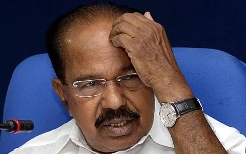 பொருளாதாரப் பிரச்சினைக்கு பதில் இல்லை: வீரப்ப மொய்லி