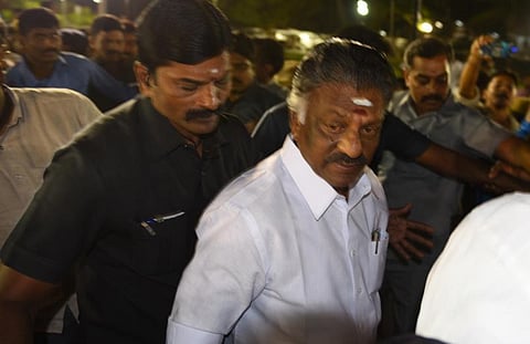 கட்சிப் பொறுப்பிலிருந்து என்னை நீக்க யாருக்கும் உரிமையில்லை: ஓபிஎஸ்