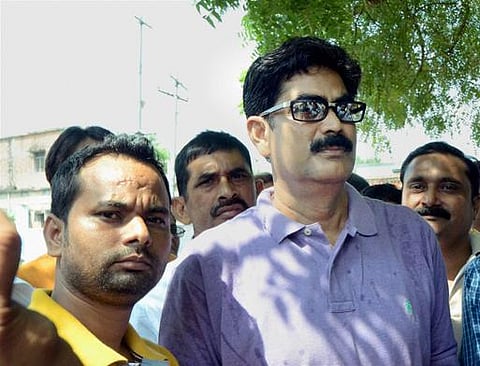 ஷஹாபுதினை சிவானிலிருந்து திஹார் சிறைக்கு மாற்ற உச்ச நீதிமன்றம் உத்தரவு